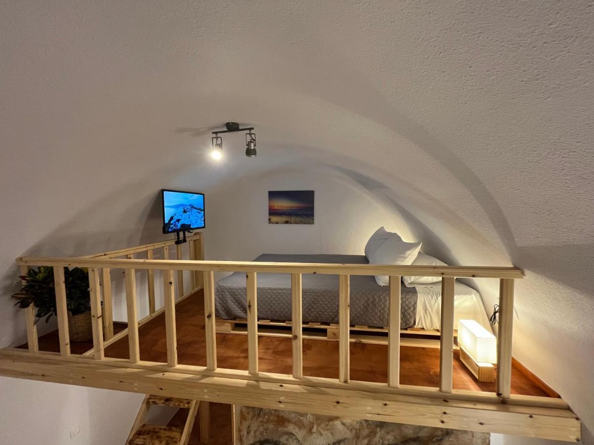Villa Sertis Santorini Imerovigli  Exterior photo